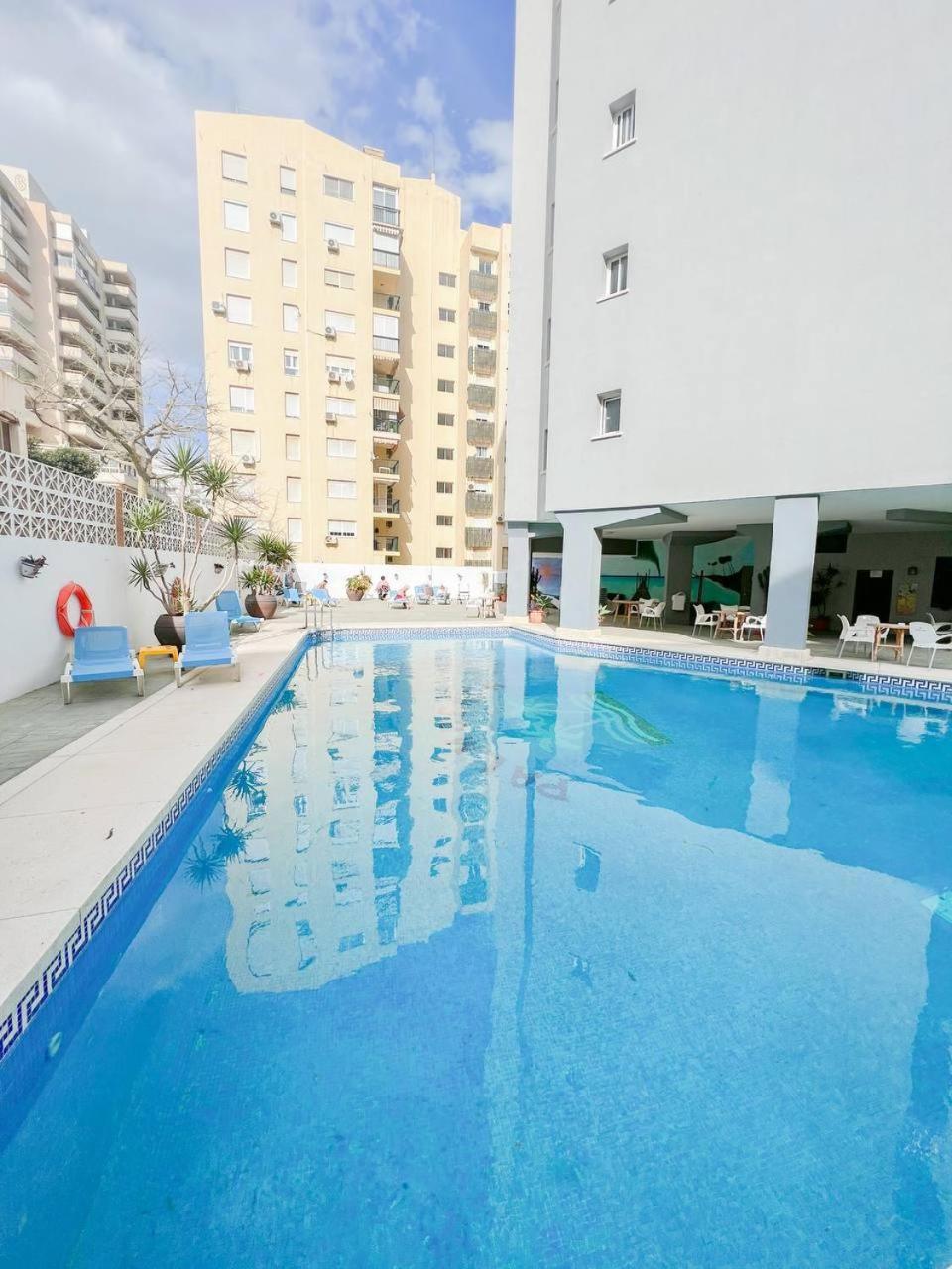 Palm Beach Aparment Sea Views Torremolinos Eksteriør billede
