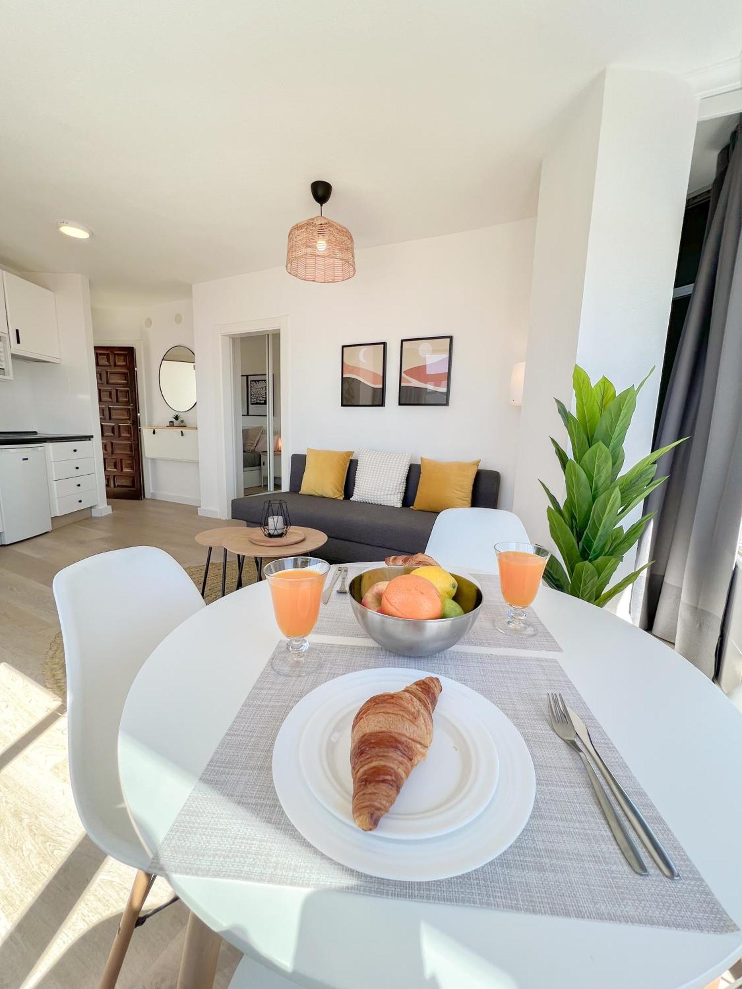 Palm Beach Aparment Sea Views Torremolinos Eksteriør billede