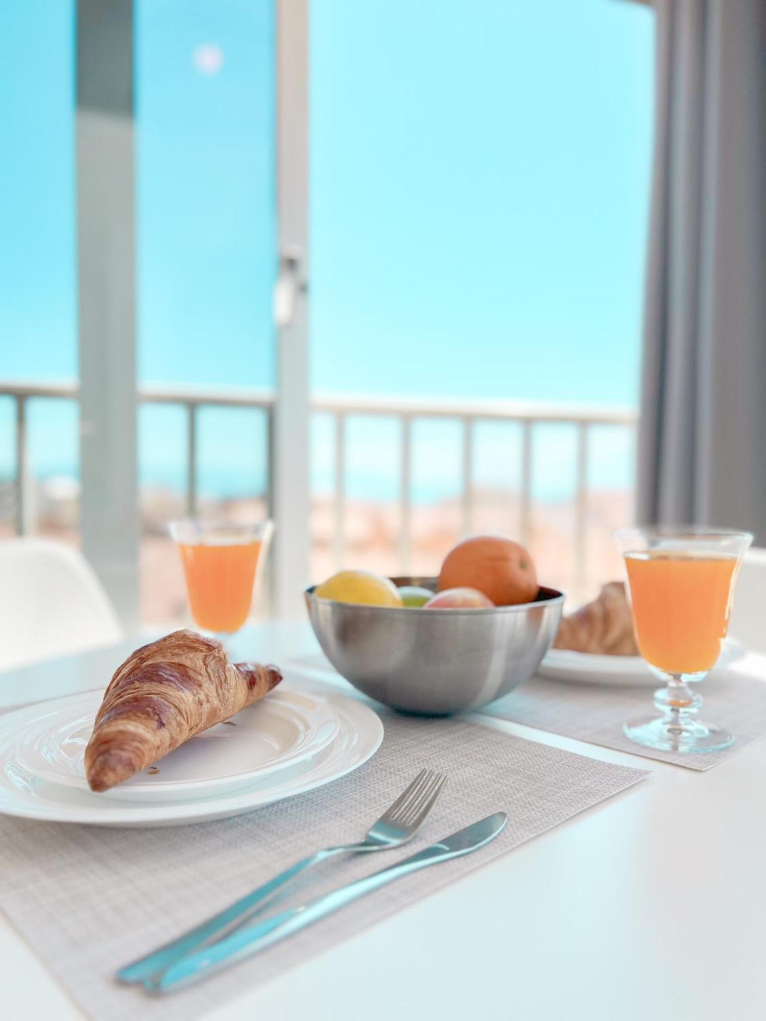 Palm Beach Aparment Sea Views Torremolinos Eksteriør billede