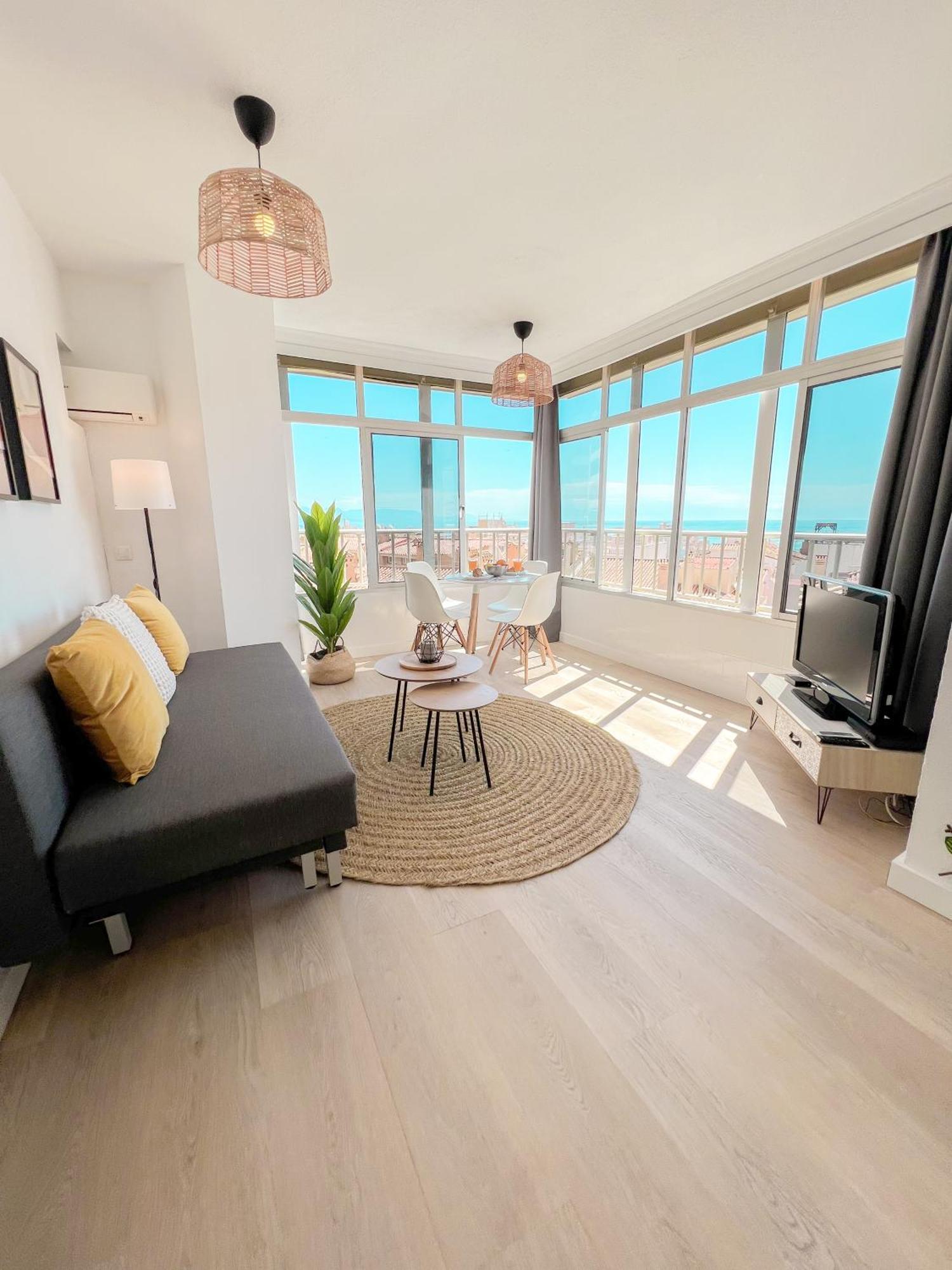 Palm Beach Aparment Sea Views Torremolinos Eksteriør billede