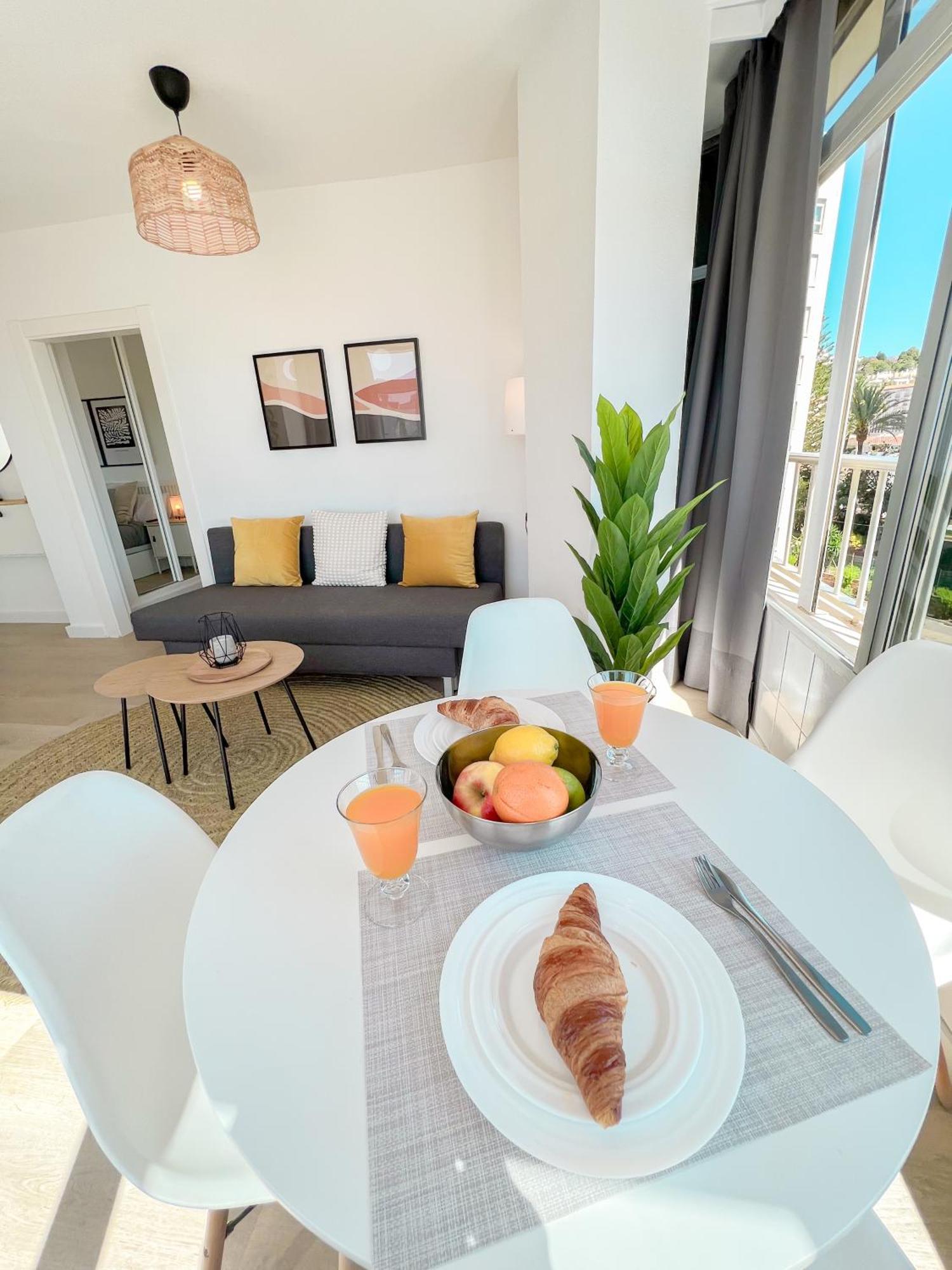 Palm Beach Aparment Sea Views Torremolinos Eksteriør billede